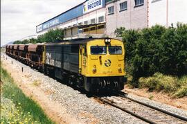 Locomotora diésel - eléctrica 321 - 073 - 9 de la serie 321 - 001 a 080 de RENFE, ex 2173 de la s...