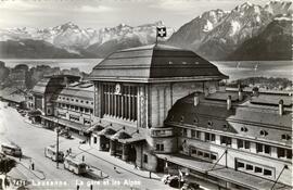 Vista de la fachada principal de la estación central de la ciudad suiza de Lausana.