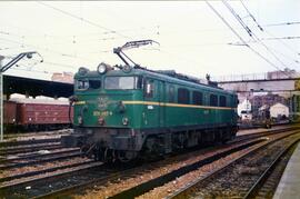 TÍTULO DEL ÁLBUM: Locomotoras eléctricas de la serie 279 de Renfe  (Ex 7900)