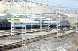 Automotores térmicos diésel de la serie 595 TAF (Tren Automotor Fiat) de RENFE, ex. serie 9500, c...