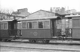 Coches de viajeros de 2 ejes del Tranvía a vapor o Ferrocarril de Onda al Grao de Castellón de la...