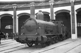 Exposición de material ferroviario en el depósito de la estación de Villanueva y Geltrú, con moti...