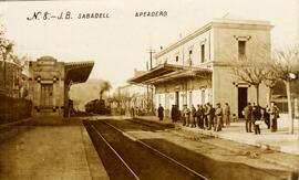 Vista general del apeadero de Sabadell de los Ferrocarriles de Cataluña, tomada por el lado del a...