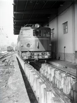 Locomotora eléctrica de la serie 274 - 001 a 024 de RENFE, ex serie 7400, 7401 a 7424, concretame...