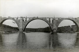 Reconstrucción del puente del Águeda en la línea de Salamanca y Fuentes de Oñoro km 87,304