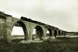 Puente La Zarza sobre el río Guadiana