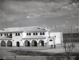 Estación de La Rinconada. Edificio de viajeros, fachada anterior
