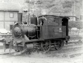 TÍTULO DEL ÁLBUM: [Locomotoras de vapor, diésel y eléctricas en España]
