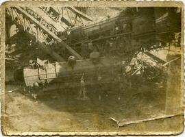 Descarrilamiento de un tren a la salida de la estación de Santa Lucía del lado de Ciñera