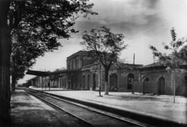 Estación de Alcañiz lado Puebla de Híjar de la línea de Puebla de Híjar a Tortosa (o de Val de Za...