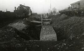 Vista de las fundaciones de la nueva carbonera y cargadero mecánico de la estación lucense de Mon...