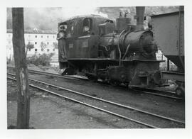 Locomotora de vapor de vía estrecha identificada con el nº34 prestando servicio para la sociedad ...