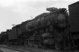 Locomotoras de vapor de rodaje 140 del Ferrocarril de Langreo en la estación de Pinzales (Gijón) ...