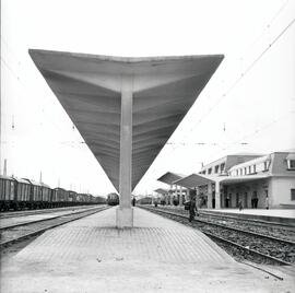 Estación de Ávila. Vistas diversas