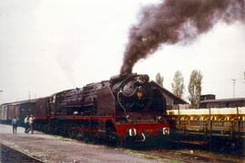 Locomotora de vapor serie 241 rodaje tipo "Montaña" (serie RENFE 241F-2201 a 2257) (ser...