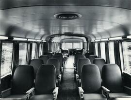 Interior de un coche de viajeros Talgo II