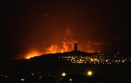 Incendio del petrolero de bandera griega "Mar Egeo" en el Puerto de La Coruña