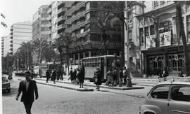 Varios tranvías en algún lugar de la ciudad de Alicante