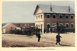 Estación de Puigcerdá de la línea de Ripoll a Puigcerdà, en los Pirineos Orientales, provincia de...