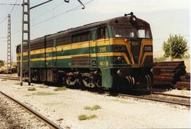 Locomotora diésel - eléctrica 321 - 005 - 1 de la serie 321 - 001 a 080 de RENFE, ex 2145 de la s...