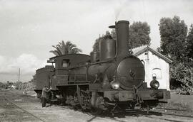 Locomotora de vapor 030 - 2492 (ex Sur nº 1) (ex Andaluces nº 271)(serie RENFE 030 - 2492 a 2501)...