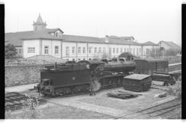 Locomotora de vapor 553 de CP, con rodaje 230, en la estación de Viana do Castelo de la línea de ...