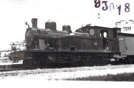 Locomotora de vapor nº 21 del Ferrocarril de Olot a Gerona (OG), de vía estrecha (ancho métrico),...