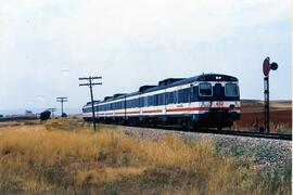 Automotores diésel de la serie 592, 593 y 596 de RENFE, conocidos como "Camellos"