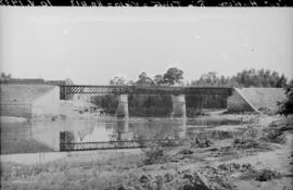 Puente viejo sobre el río Tinto, en el km 80,413 de la línea Sevilla-Huelva