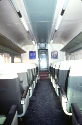 Vista del interior y asientos de un coche de primera del Talgo III