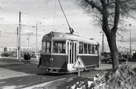 Tranvía nº 916 de la línea 32 de Plaza de la Cebada - Puente de la Princesa circulando por Madrid