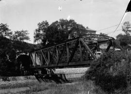 Tramo metálico del puente Capuchinos, en el p.k. 628/982 de la línea Madrid-Hendaya