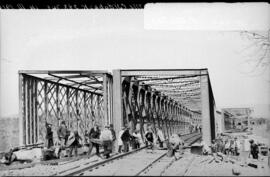 Puente de Guarrizas I, de dos tramos, en el km 283,743 de la línea de Manzanares a Córdoba, dentr...