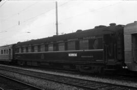 Coche restaurante 4104 D de la Compañía Wagons Lits, formando parte de una composición de viajero...