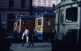 Unidades de tren eléctricas o automotores eléctricos de la serie 436 - 001 a 062 de RENFE, serie ...