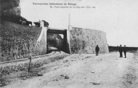 Paso inferior de la línea Málaga-Vélez de los Ferrocarriles Suburbanos de Málaga