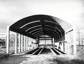 Depósito de vapor y tracción eléctrica de la estación de Miranda de Ebro de la línea de Madrid a ...