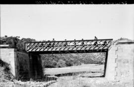 Puente Metálico nuevo en el km 132,629 de la línea Madrid-Barcelona.