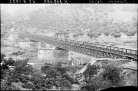 Sustitución del puente metálico sobre el río Zújar, en el km 308,089 de la línea de Madrid a Bada...