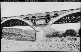 Sustitución de puentes metálicos. Línea Madrid a Badajoz, km 289,182. Puente sobre el río Guadalmez.