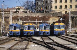 Automotores eléctricos RENFE de la serie 440