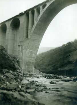 Algunos puentes construidos por "Entrecanales y Távora" : Junio 1941 - Junio 1943