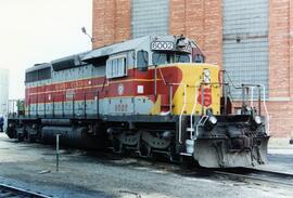 Noth Fond du Lac - Shops Yard. Vista de la locomotora diésel AC-6002 (SD-40), ex AC-182, del Algo...