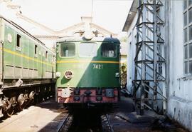 Locomotora eléctrica 274 - 021 - 5 (ex 7421)