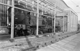 Desembarco de locomotoras de vapor del Ferrocarril del Langreo
