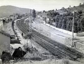 Nueva estación de Robledo o Robledo de Chavela de la línea de Madrid a Irún, también conocida com...