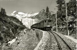 Vista del Furka-Oberalp-Bahn, ferrocarril de cremallera que circula por las localidades suizas de...