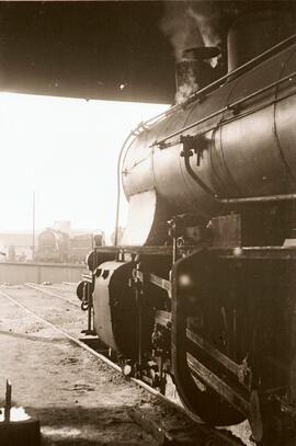 Interior de depósito de locomotoras de la estación de Madrid - Delicias