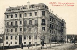 Vista del edificio de la Dirección y oficinas de la Compañía de los Ferrocarriles Andaluces en Má...