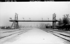 Puente de señales de la estación de Aranjuez de la línea de Madrid a Alicante